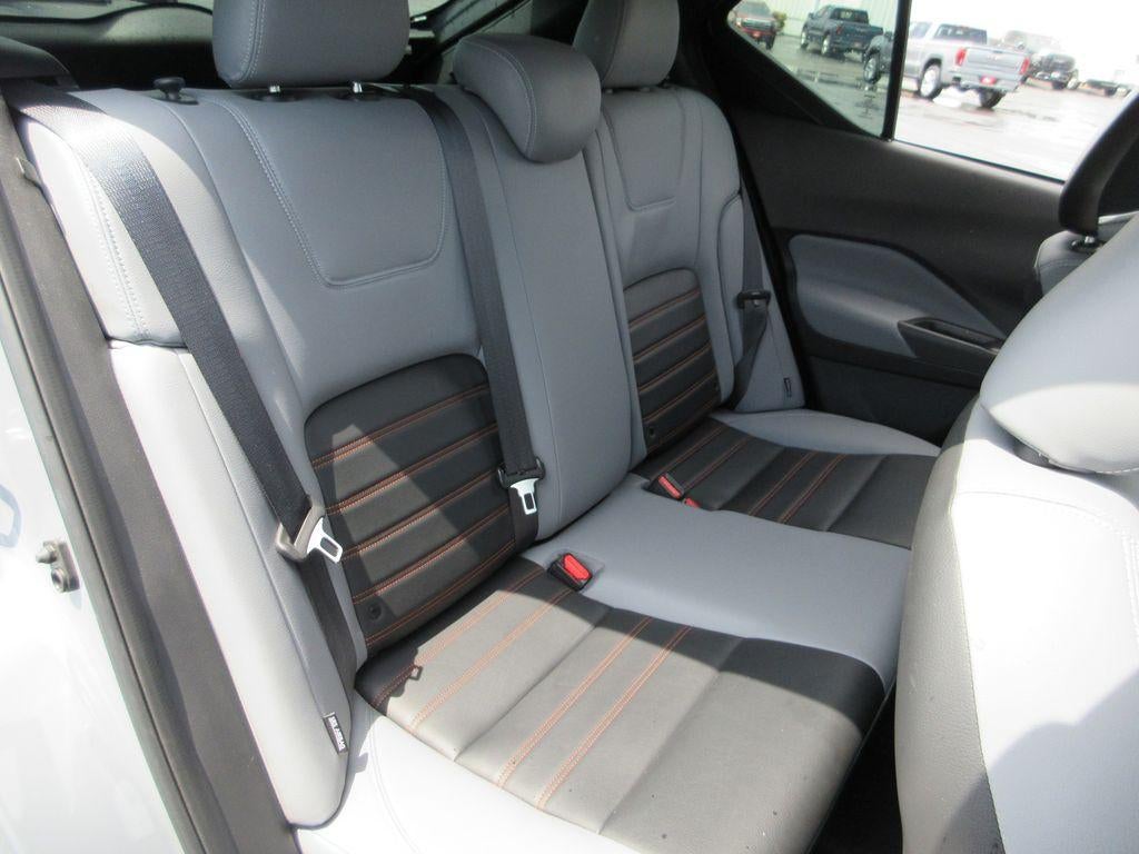 2023 Nissan Kicks SR Xtronic CVT