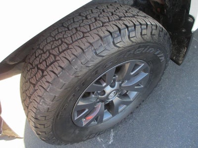 2021 Toyota Tacoma 2WD SR5