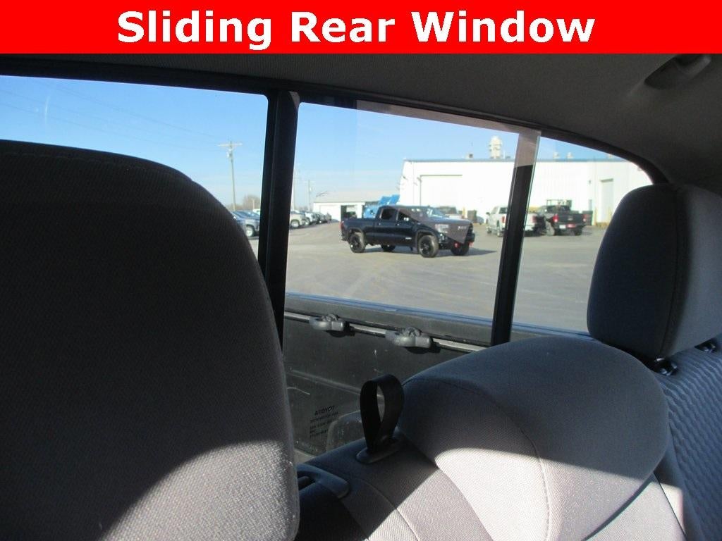 2021 Toyota Tacoma 2WD SR5