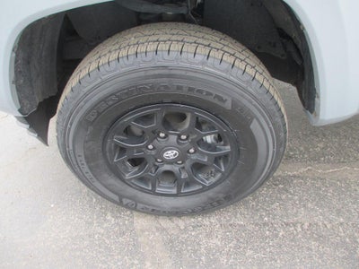 2021 Toyota Tacoma SR5 V6