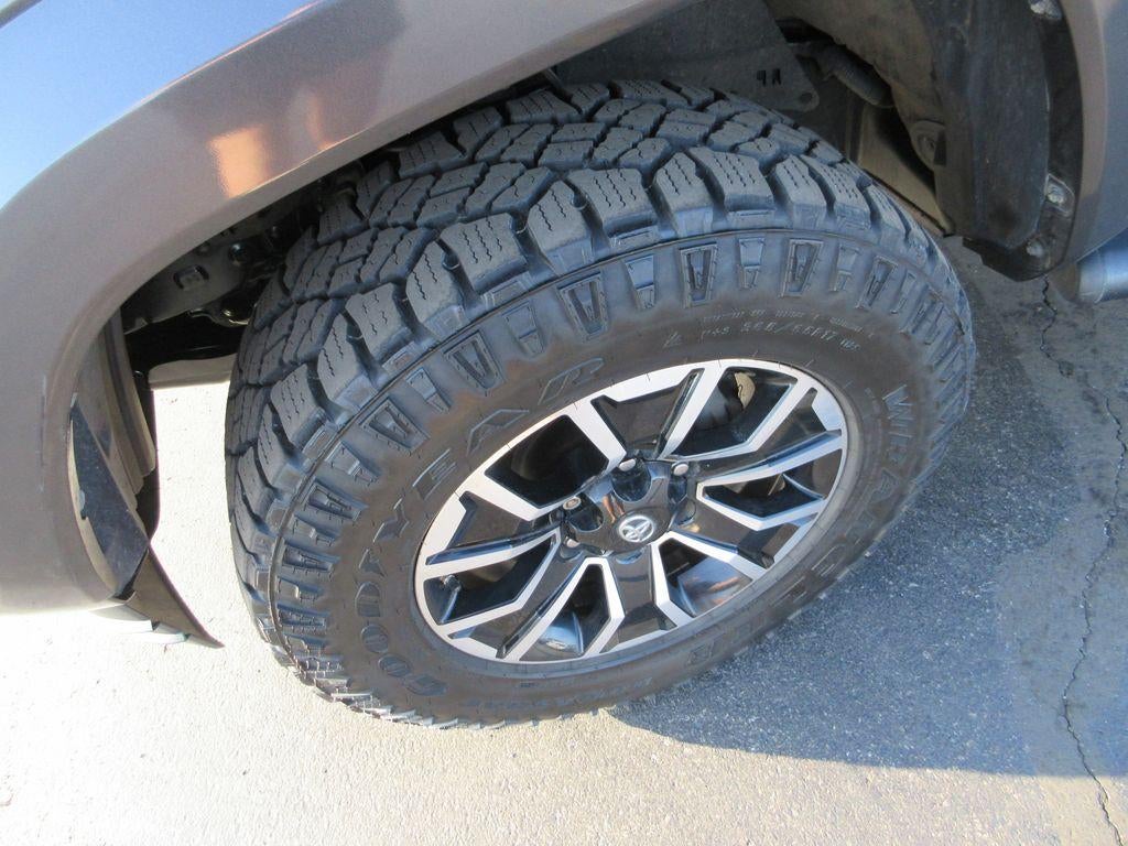 2020 Toyota Tacoma TRD Sport