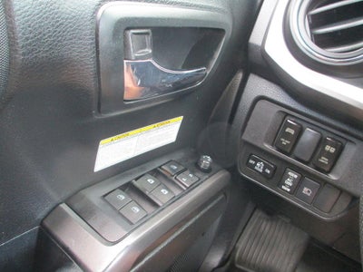 2019 Toyota Tacoma SR5 V6