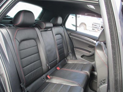 2016 Volkswagen Golf GTI S w/Performance Pkg