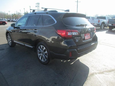 2019 Subaru Outback Touring