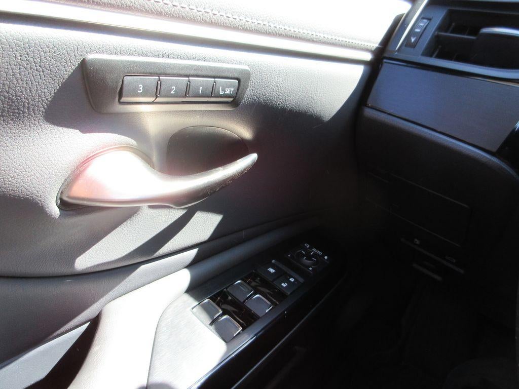 2025 Lexus ES 350 ES 350
