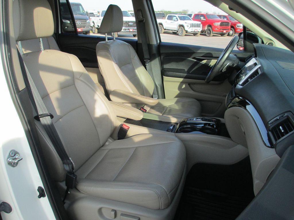 2017 Honda Pilot Elite