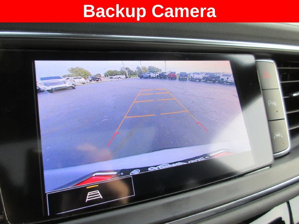 2022 Buick Enclave Essence