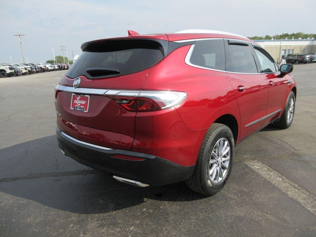 2023 Buick Enclave Essence