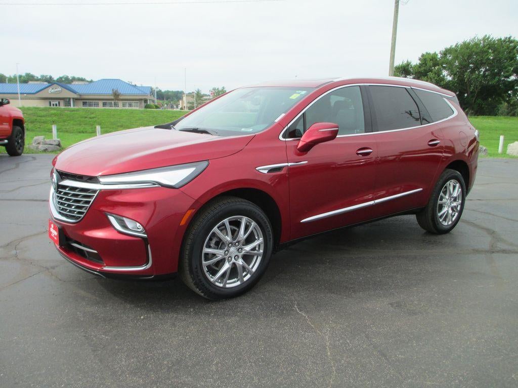 2022 Buick Enclave Essence