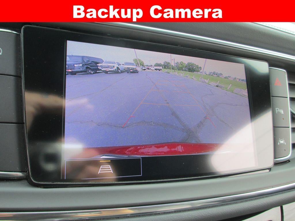 2022 Buick Enclave Essence