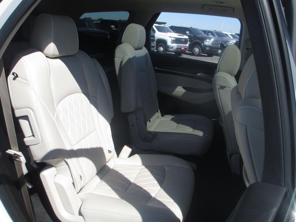 2024 Buick Enclave Avenir