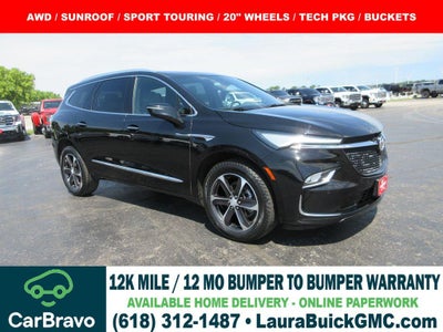 2022 Buick Enclave Essence