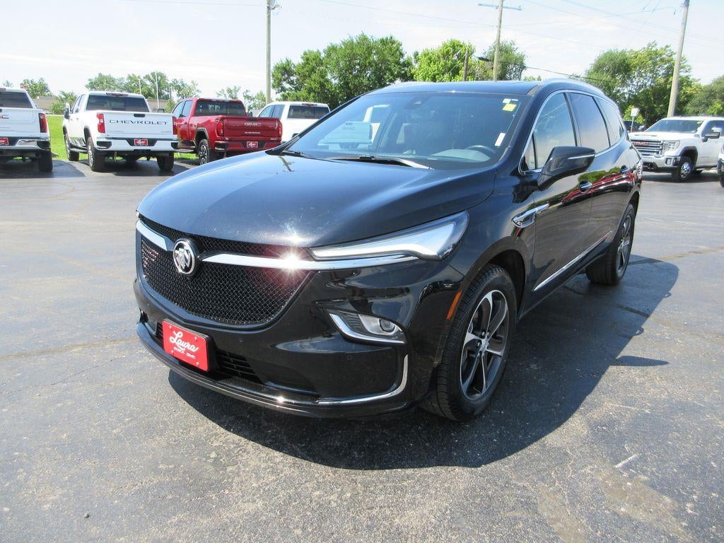 2022 Buick Enclave Essence