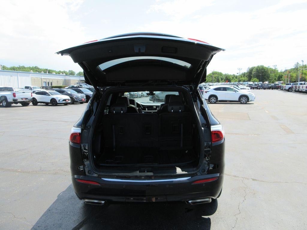 2022 Buick Enclave Essence