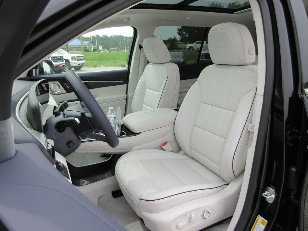 2027 Buick Enclave Avenir