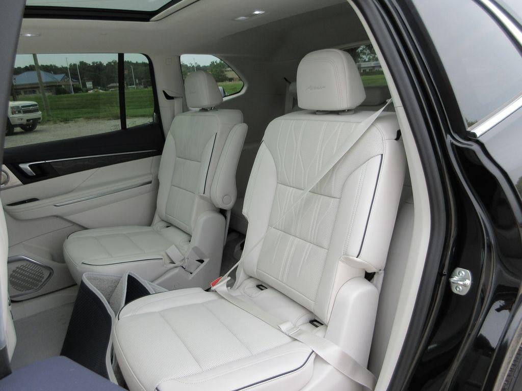 2027 Buick Enclave Avenir