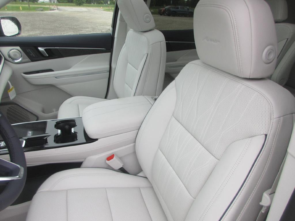 2027 Buick Enclave Avenir