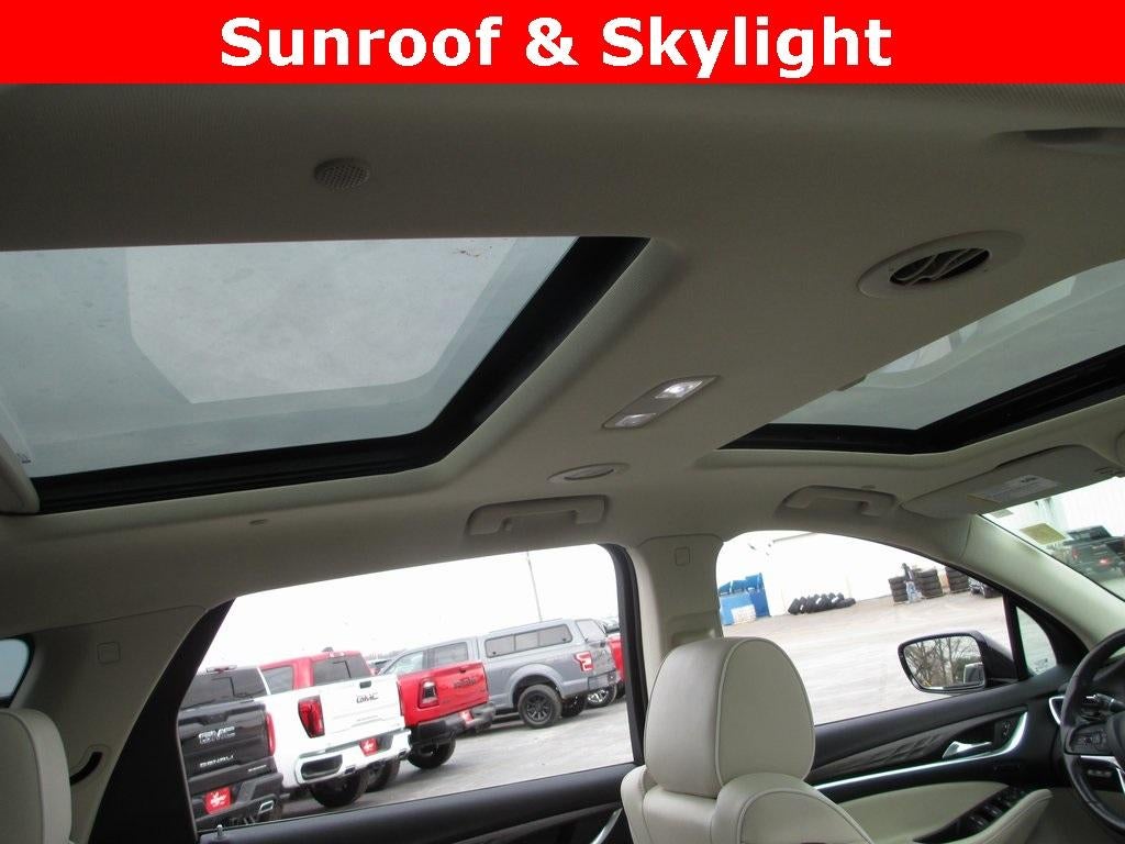 2022 Buick Enclave Avenir