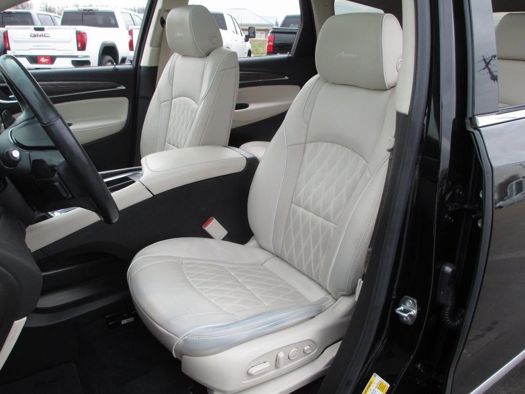 2022 Buick Enclave Avenir