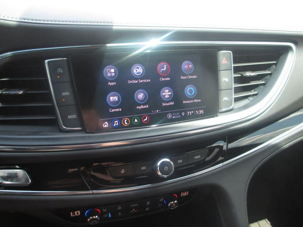 2022 Buick Enclave Avenir