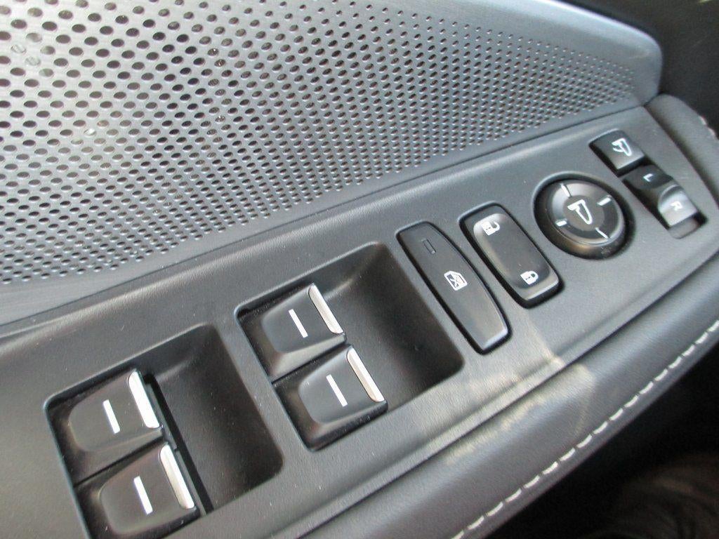 2025 Acura MDX Advance Package