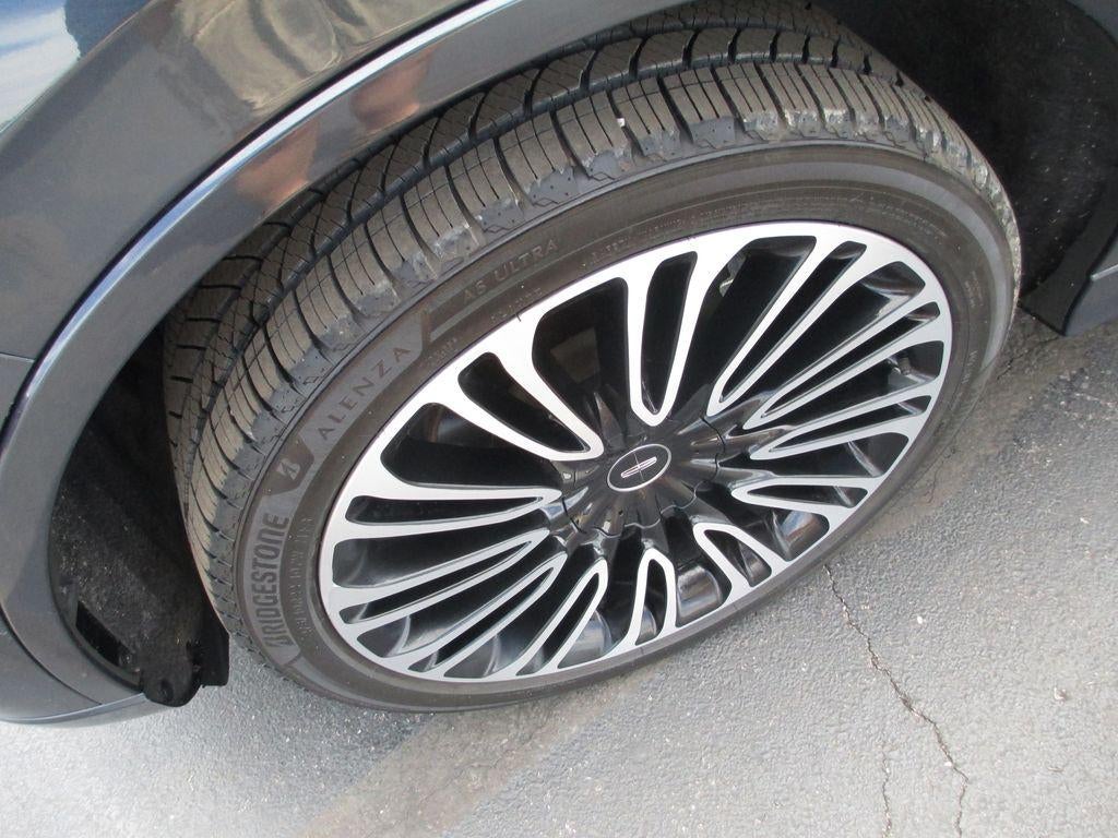 2022 Lincoln Aviator Black Label