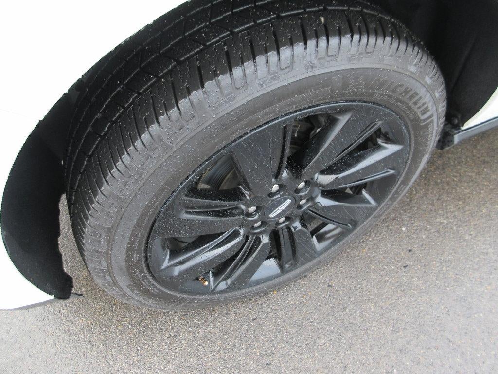 2022 Lincoln Navigator Black Label