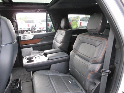 2022 Lincoln Navigator Black Label
