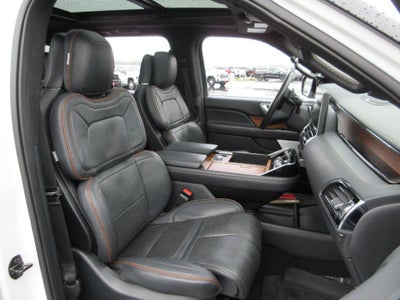 2022 Lincoln Navigator Black Label