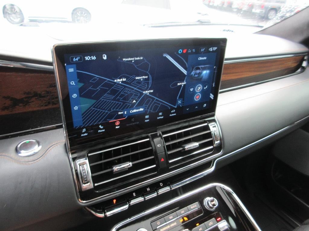 2022 Lincoln Navigator Black Label