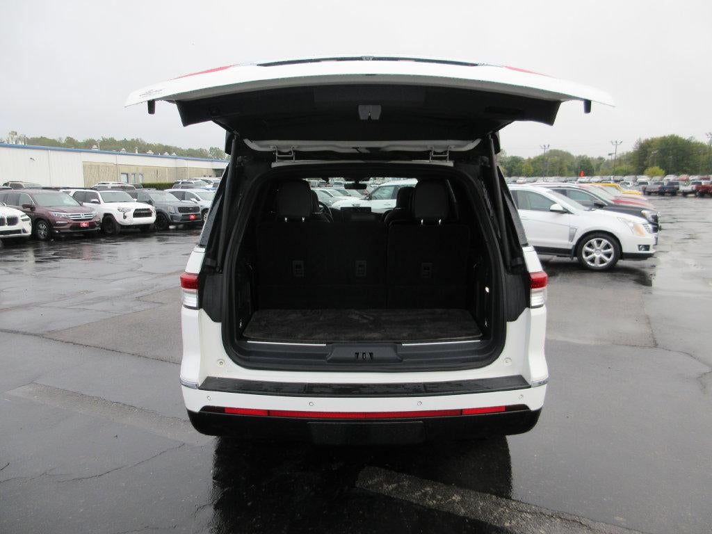 2022 Lincoln Navigator Black Label