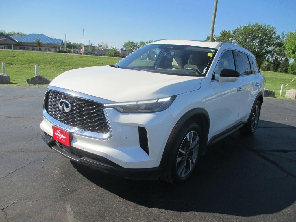 2023 INFINITI QX60 LUXE AWD