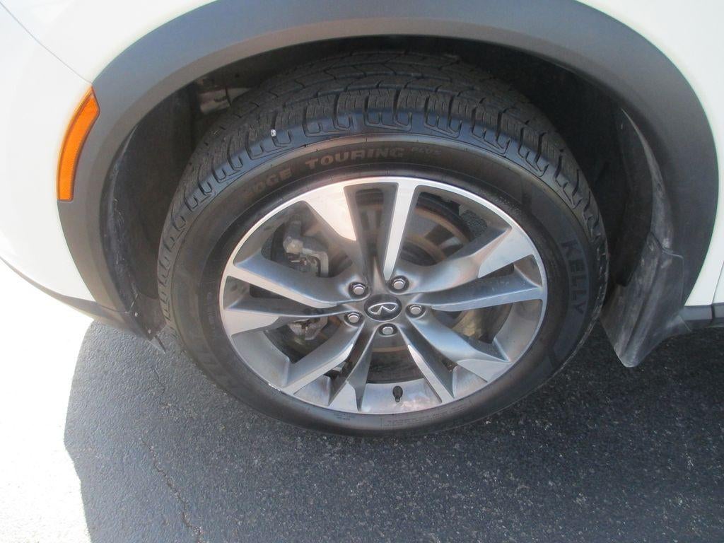 2023 INFINITI QX60 LUXE AWD