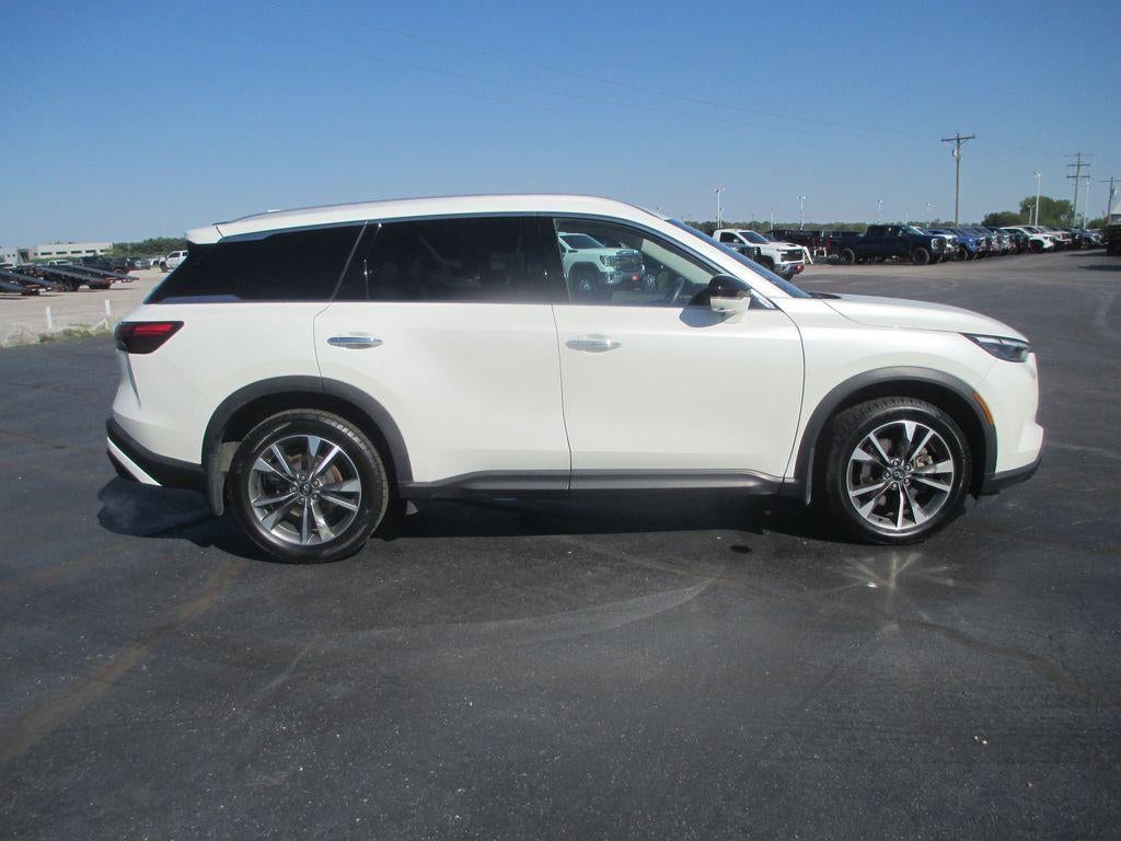 2023 INFINITI QX60 LUXE AWD
