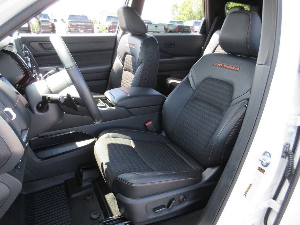 2024 Nissan Pathfinder Rock Creek 4WD