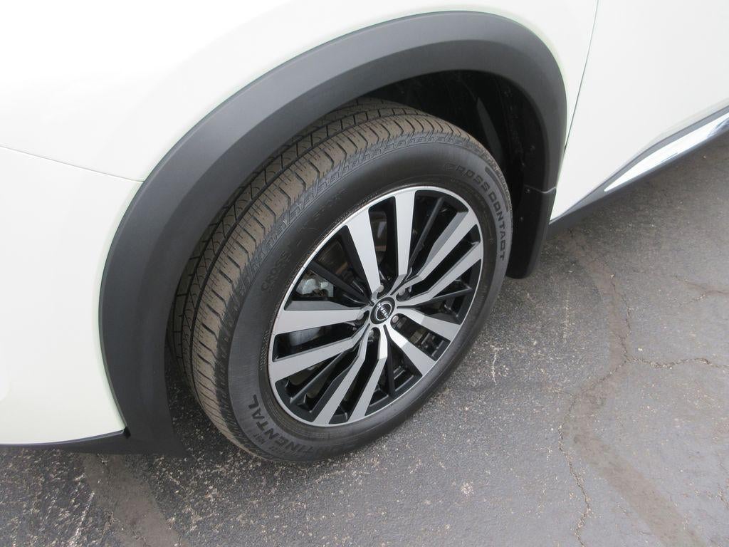 2023 Nissan Pathfinder Platinum 4WD