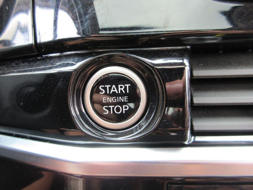 2023 Nissan Pathfinder Platinum 4WD