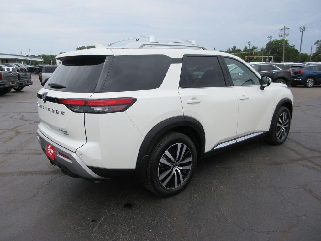 2023 Nissan Pathfinder Platinum 4WD