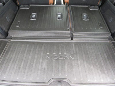 2023 Nissan Pathfinder Platinum 4WD