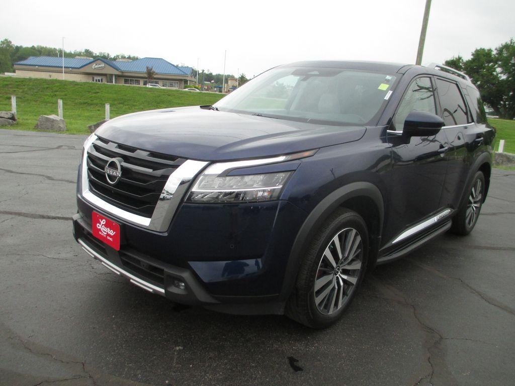 2022 Nissan Pathfinder Platinum 4WD