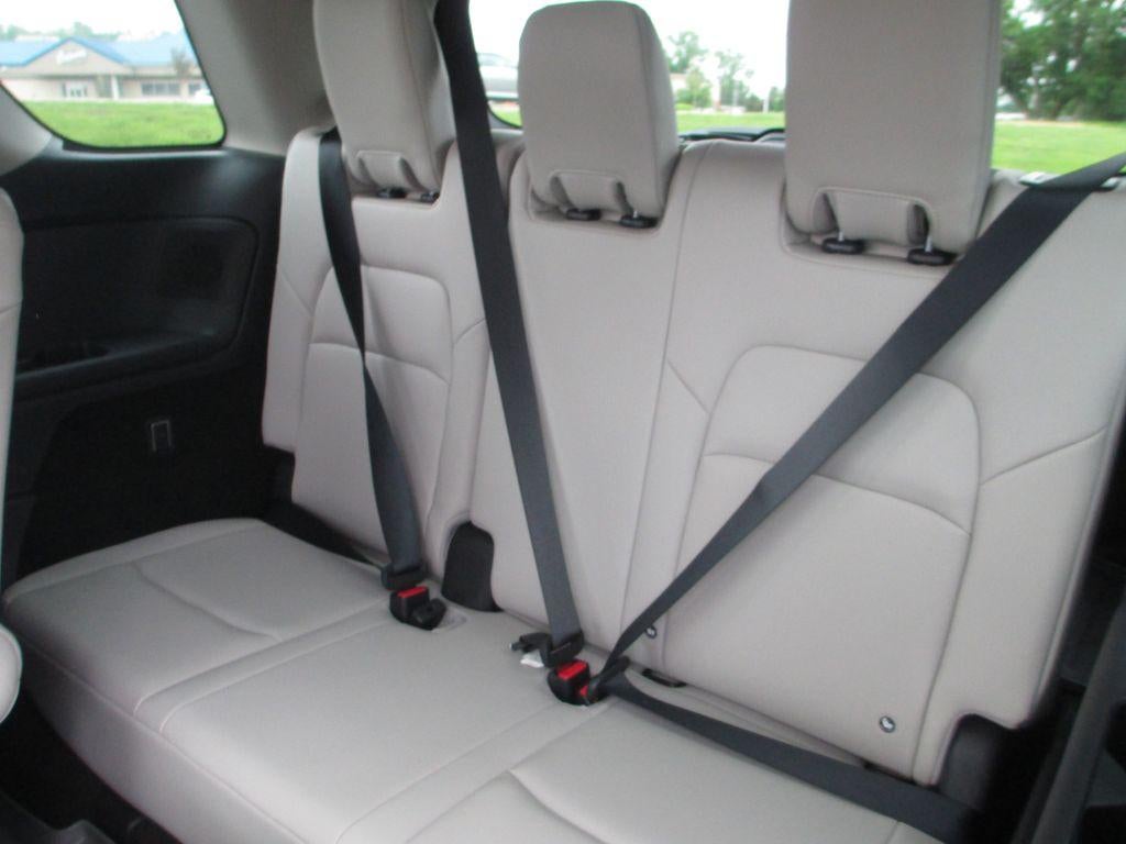 2022 Nissan Pathfinder Platinum 4WD