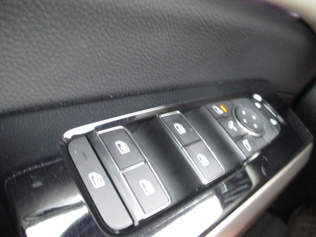 2022 Nissan Pathfinder Platinum 4WD