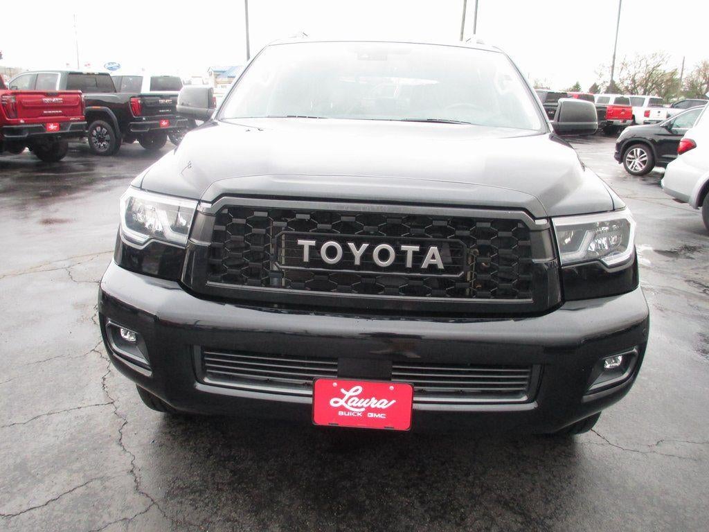 2022 Toyota Sequoia SR5