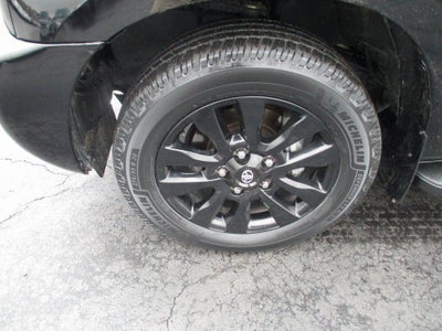 2022 Toyota Sequoia SR5