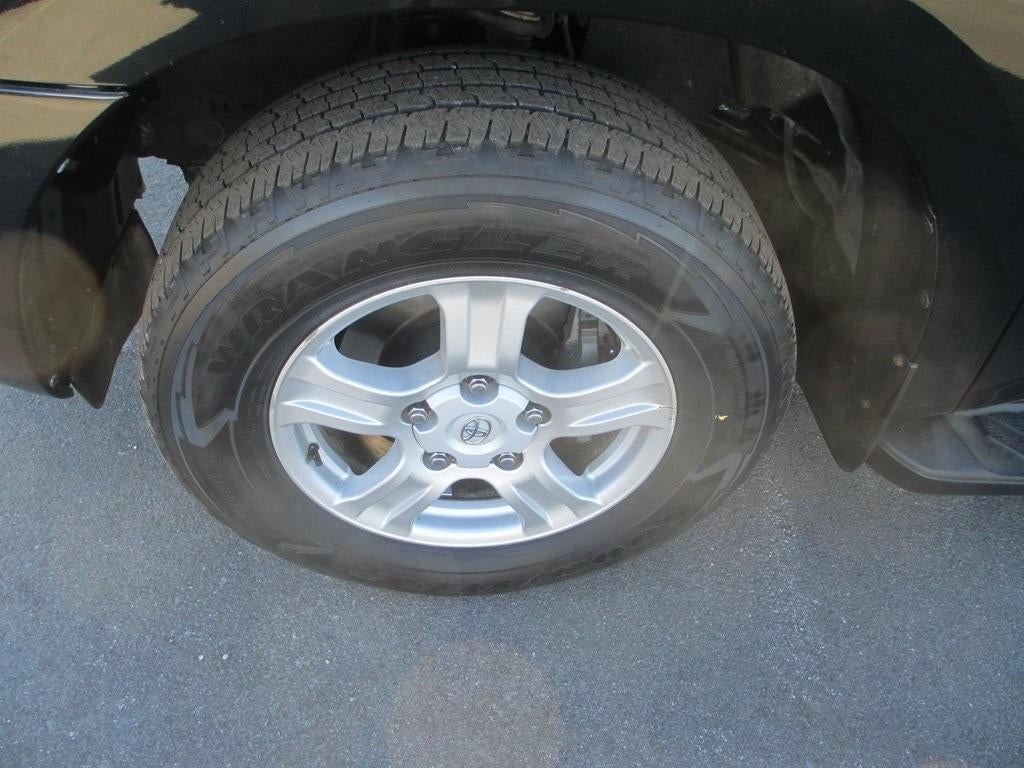 2015 Toyota Sequoia SR5