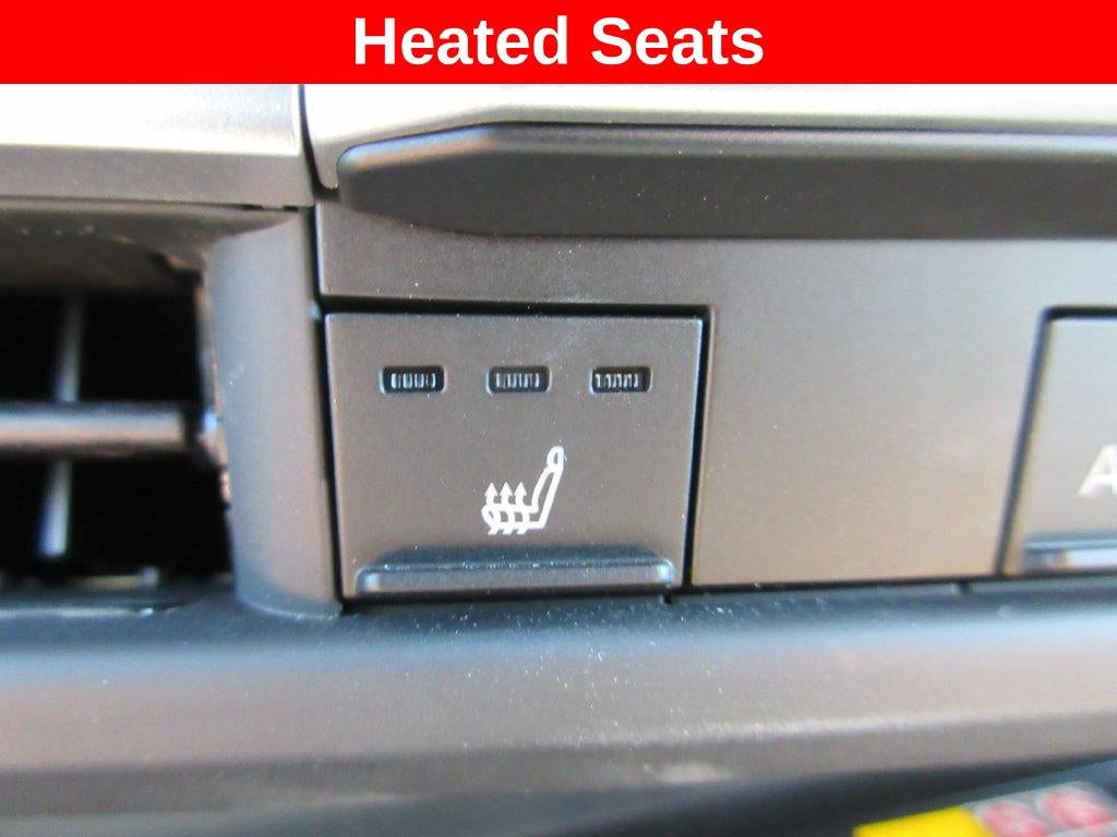 2025 Toyota Sienna Woodland Edition