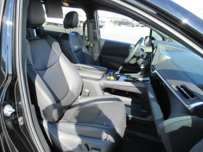 2025 Toyota Sienna Woodland Edition