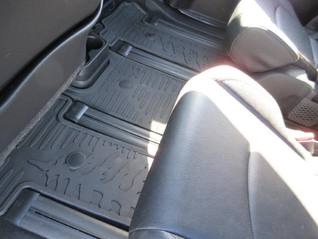 2025 Toyota Sienna Woodland Edition