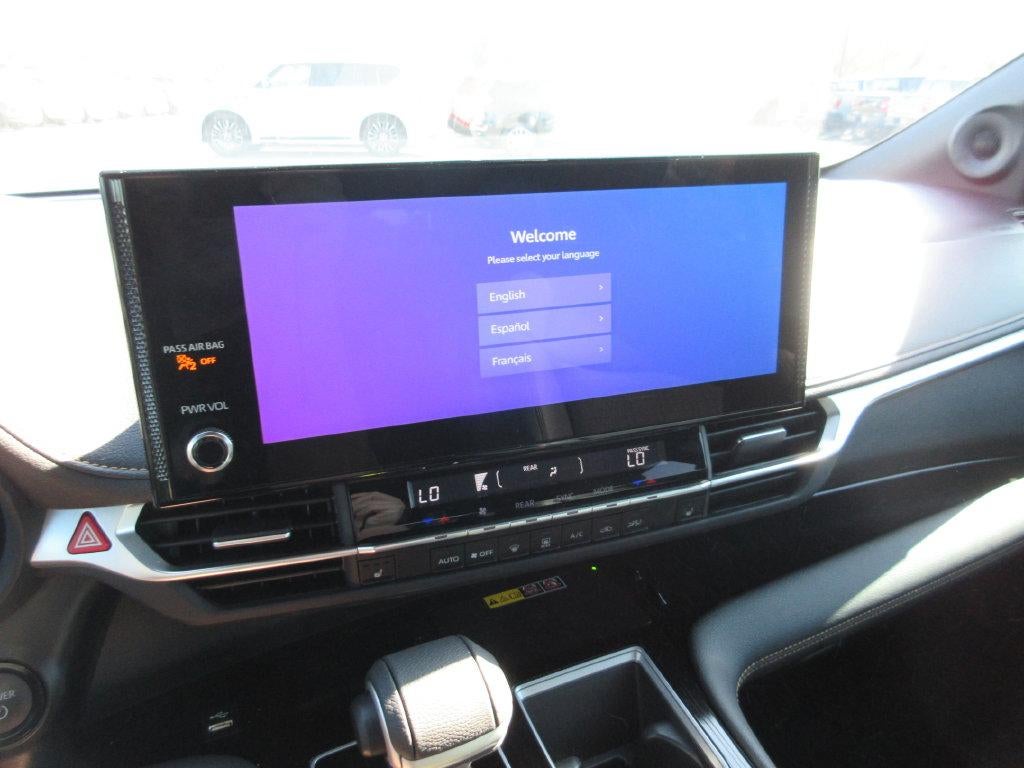2025 Toyota Sienna Woodland Edition