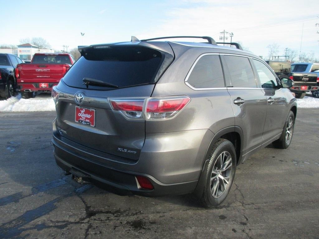 2016 Toyota Highlander XLE